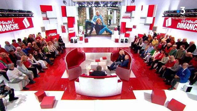 Michel Fugain et sa femme Sanda étaient invités sur le plateau de Vivement Dimanche , ce 9 février 2025, l'occasion de revenir sur leur rencontre, après 22 ans d'amour.