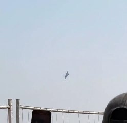 VIDEO Aero India में सबके आकर्षण का केंद्र बना हुआ है पांचवी पीढ़ी का रूसी युद्धक SU-57