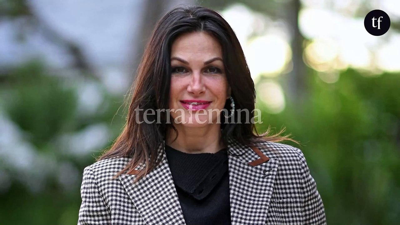 "On vous demande de lever votre t-shirt pour montrer votre poitrine" : cette ex-mannequin raconte les humiliations vécues à 15 ans