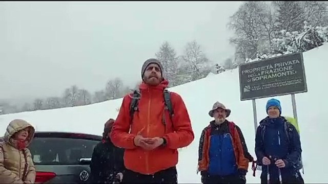 Le voci della marcia sul Bondone: no al modello del cemento in quota e dei bacini idrici per la neve artificiale