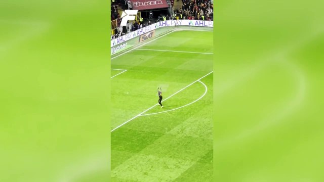 Adana Demirspor sahadan çekildi, Osimhen üçlü çektirdi!