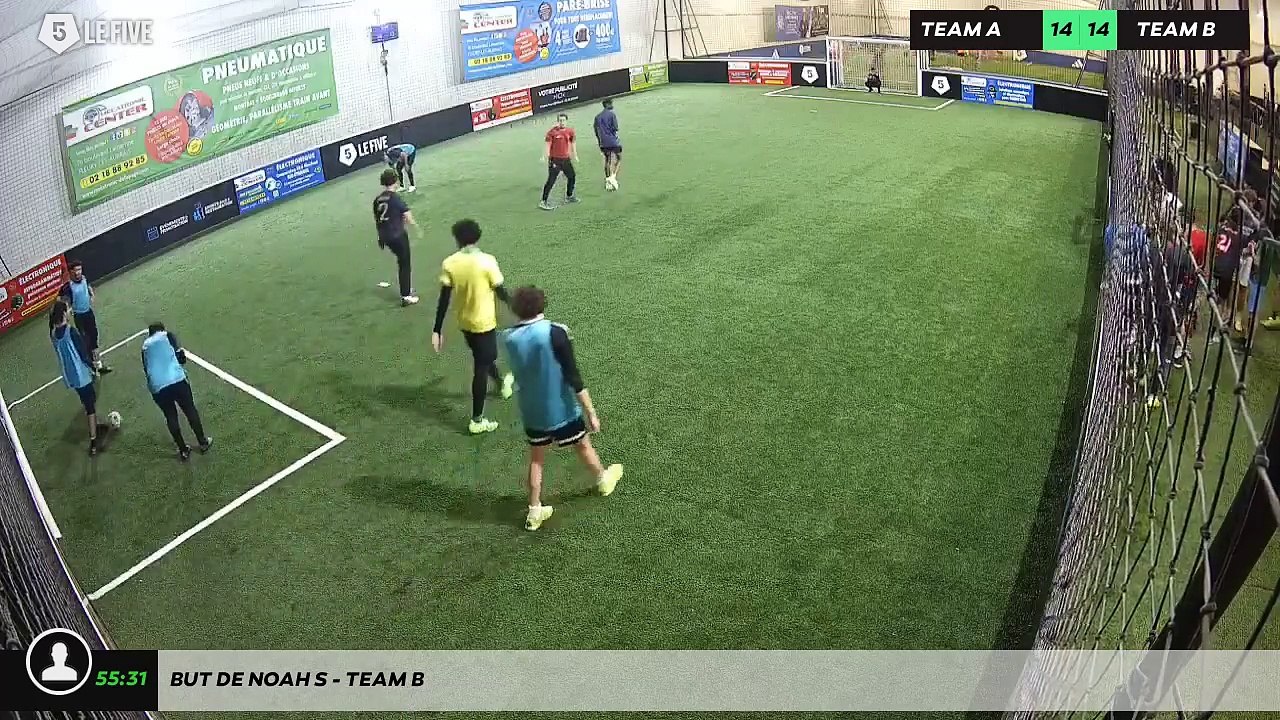 But de Noah S - Team B