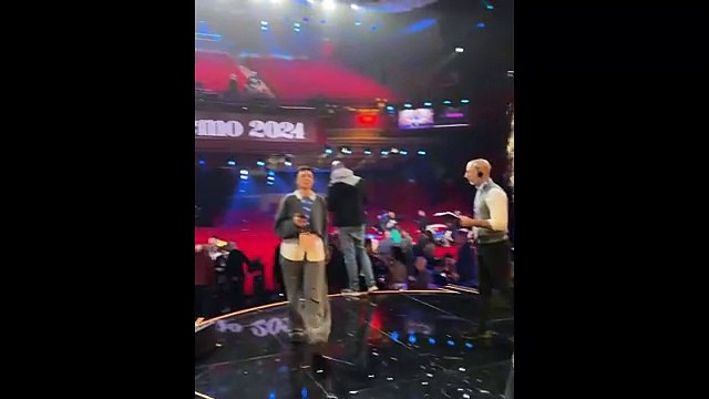 Angelina Mango ricorda le sue emozioni sul palco dell'Ariston.