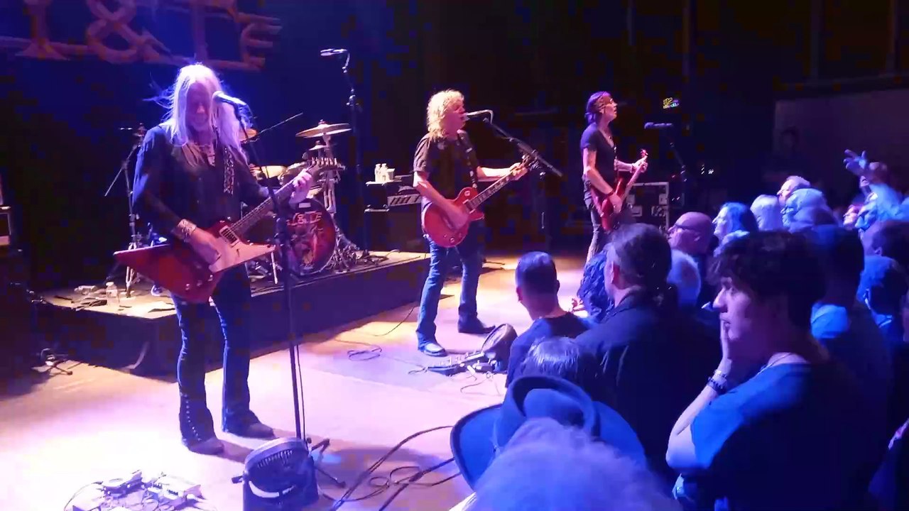 Y&T Forever, live à Courtrai