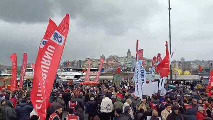 Böyle olur solcuların Filistin eylemi! “AKP halka hesap verecek’miş…”