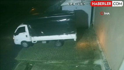 Arnavutköy'de Acemi Hırsızların İlginç Denemesi Kamerada