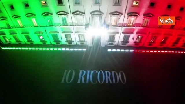 Giorno Ricordo, Palazzo Chigi illuminato col tricolore e le bandiere di Camera e Senato a mezz'asta