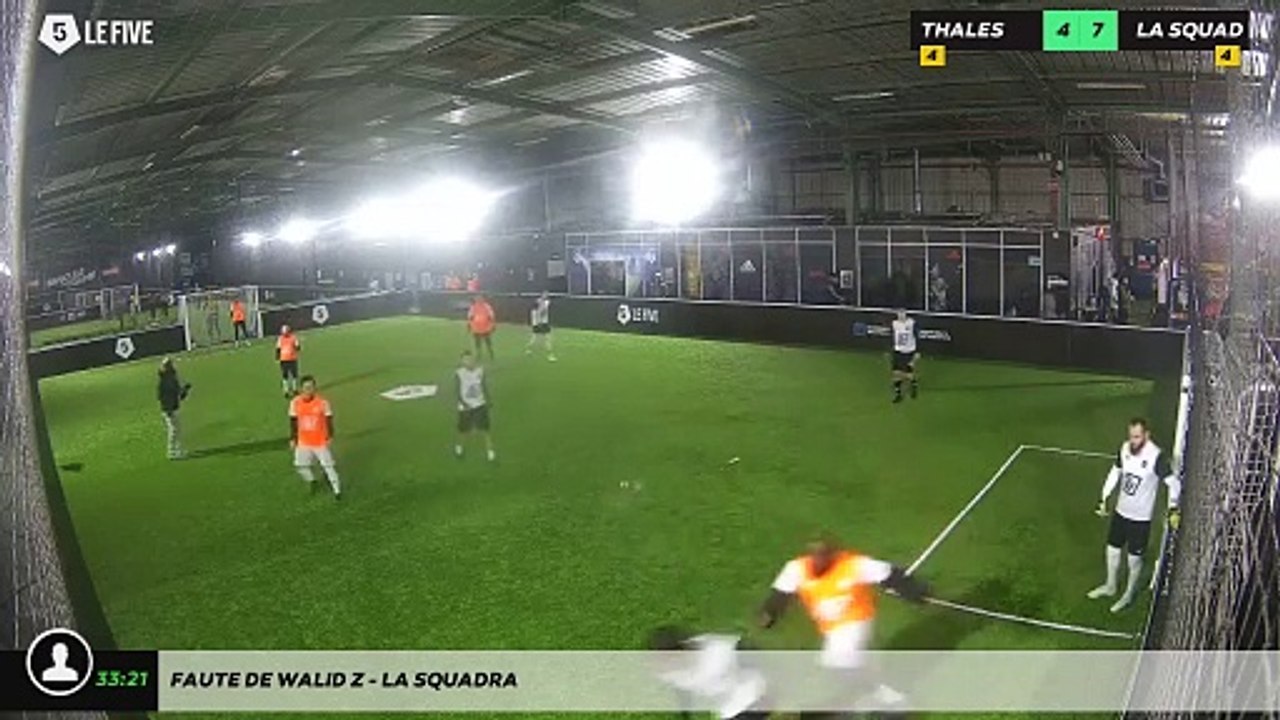 Faute de Walid Z - La Squadra