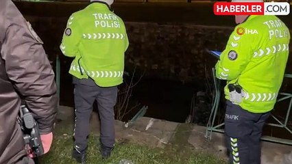 Alkollü Sürücü Seyir Halindeyken Uyuyakaldı, Dereye Uçtu