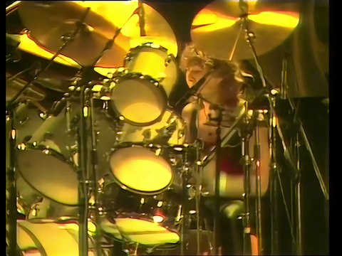 Iron Maiden - Phantom of the Opera (Live at The Rainbow 1981) [4K Remastered AI Upscaled]