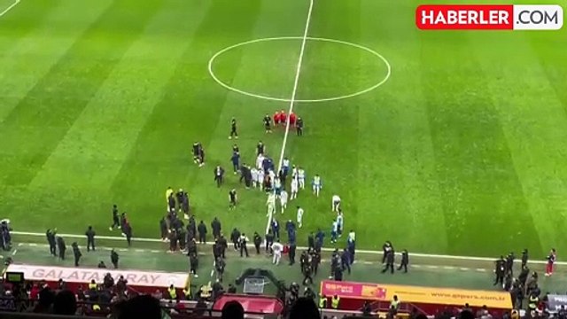 Dünyaya rezil olduk! Galatasaray-Adana Demirspor maçı Avrupa basınında