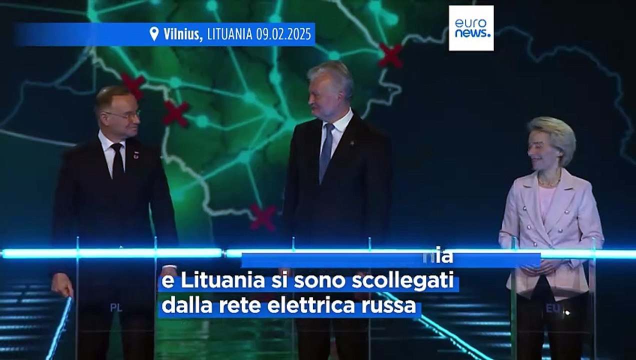 Zelensky si congratula con i Paesi baltici che si staccano dalla rete elettrica dell'era sovietica