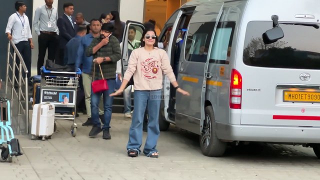 Chhaava' Couple! Rashmika Mandanna & Vicky Kaushal Jet Off In Style