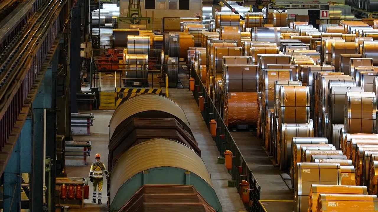 Trump anuncia aranceles del 25 por ciento a la importación de acero y aluminio