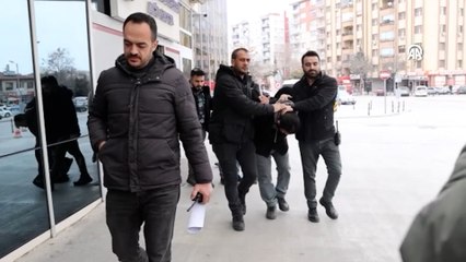 Plan yapan işçiler işyerinden 250 ton arpa çaldı