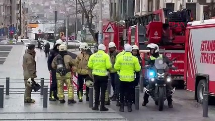 Beyoğlu Vergi Dairesi’nde yangın paniği