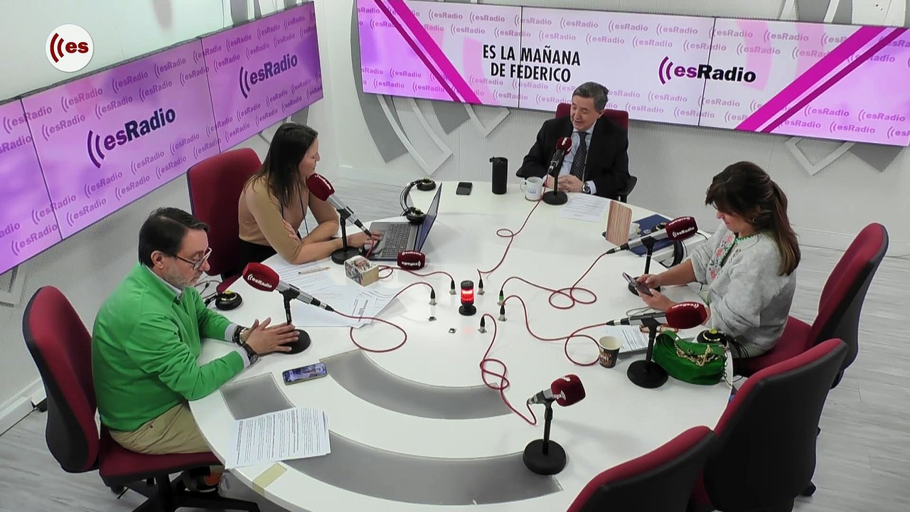 Crónica Rosa: Escassi desmiente su bronca con Sheila Casas