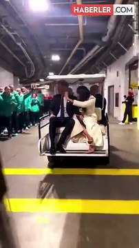 Engelli gazilerin önünden golf arabasıyla geçen Prens Harry ve Meghan Markle tepki çekti