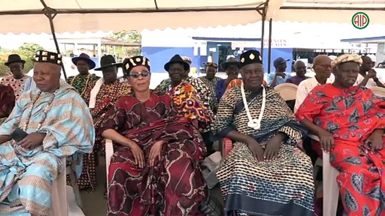 Région- Dimbokro / Santé et entreprenariat jeune : le ministre Adama Coulibaly apporte son appui aux populations de Dimbokro