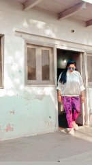 Khwabon ko sajaen khyalon mein bhi aaye Jo Na tujhe dekhun to Jiya ghabrae