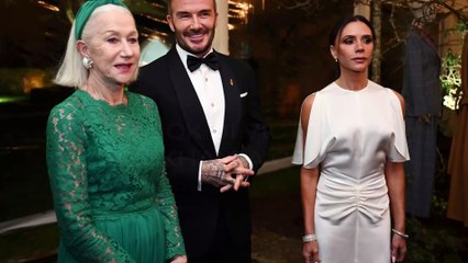 Alla corte di Re Carlo: Il "royal look" di Victoria Beckham