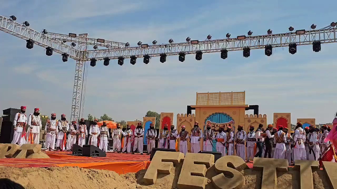 Watch Video: विख्यात मरु महोत्सव के दूसरे दिन हुई रोचक प्रतियोतिगताएं