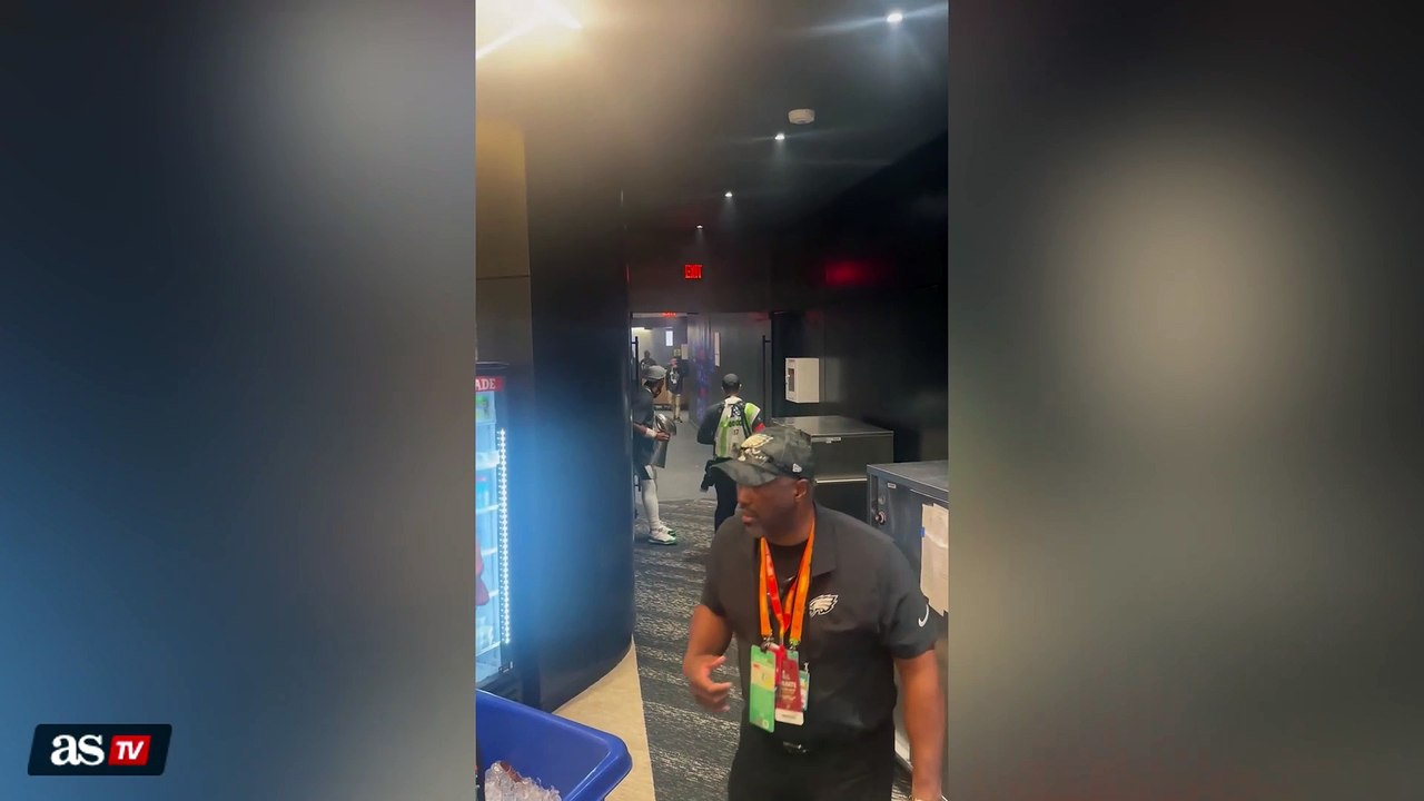 Jalen Hurts' private moment with Lombardi Trophy triggers emotional reactions