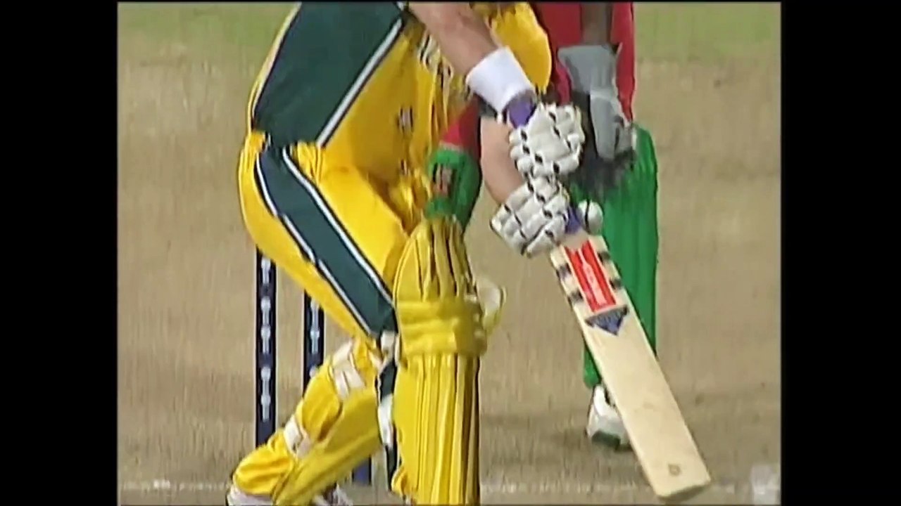 Asif Karim’s Magical Spell | 3/7 vs Australia |...