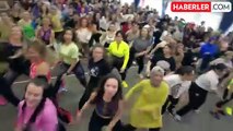 Zumba Tutkunları Merkezefendi'de Buluştu