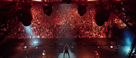 "BETTER MAN" LA HISTORIA DE ROBBIE WILLIAMS: TRAILER OFICIAL