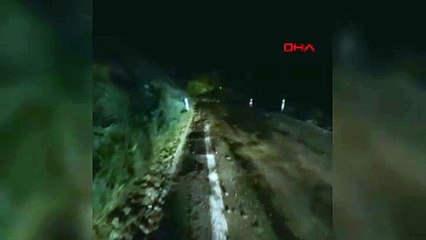 Kastamonu'da heyelan; iki ilçe arasındaki sahil yolu ulaşıma kapandı