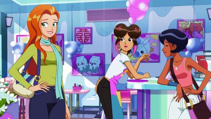 Super Špijunke - S7E8 - Sir sa meseca