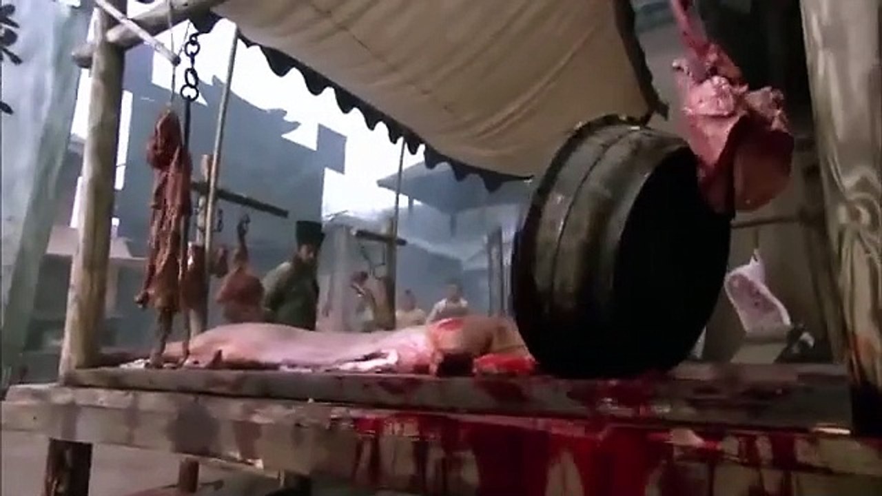 Film Kung Fu Para pengganggu berencana membunuh tahanan, biksu terkuat muncul, membuat mereka memohon