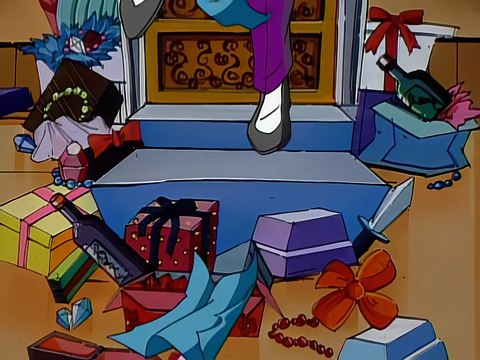 La Garrapata T1 E02 La Garrapata vs Cara de Seya Chippendale - The tick vs Chairface Chippendale