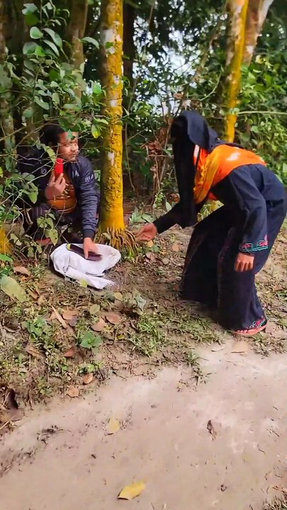 মোটা_বেগুন_নিয়ে_জঙ্গলে | #reelsvideo #reelsviral #reels #viral #happy #fbreels #viralreels #Very #beautiful