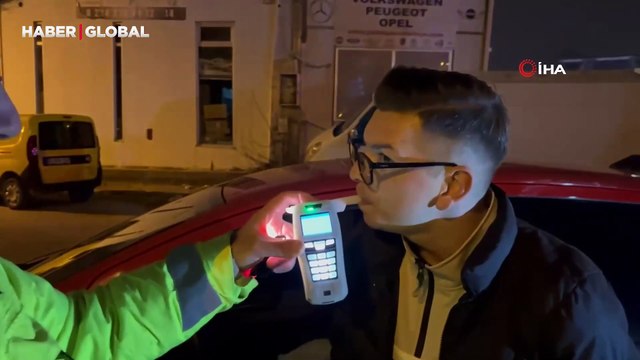 0,50 promil ile sınırda kalan taksiciye polisten kahkahaya sokan şaka