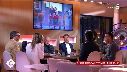 Clara Morgane attristée par le regard des femmes : “C'est vrai que j'aurais aimé…”