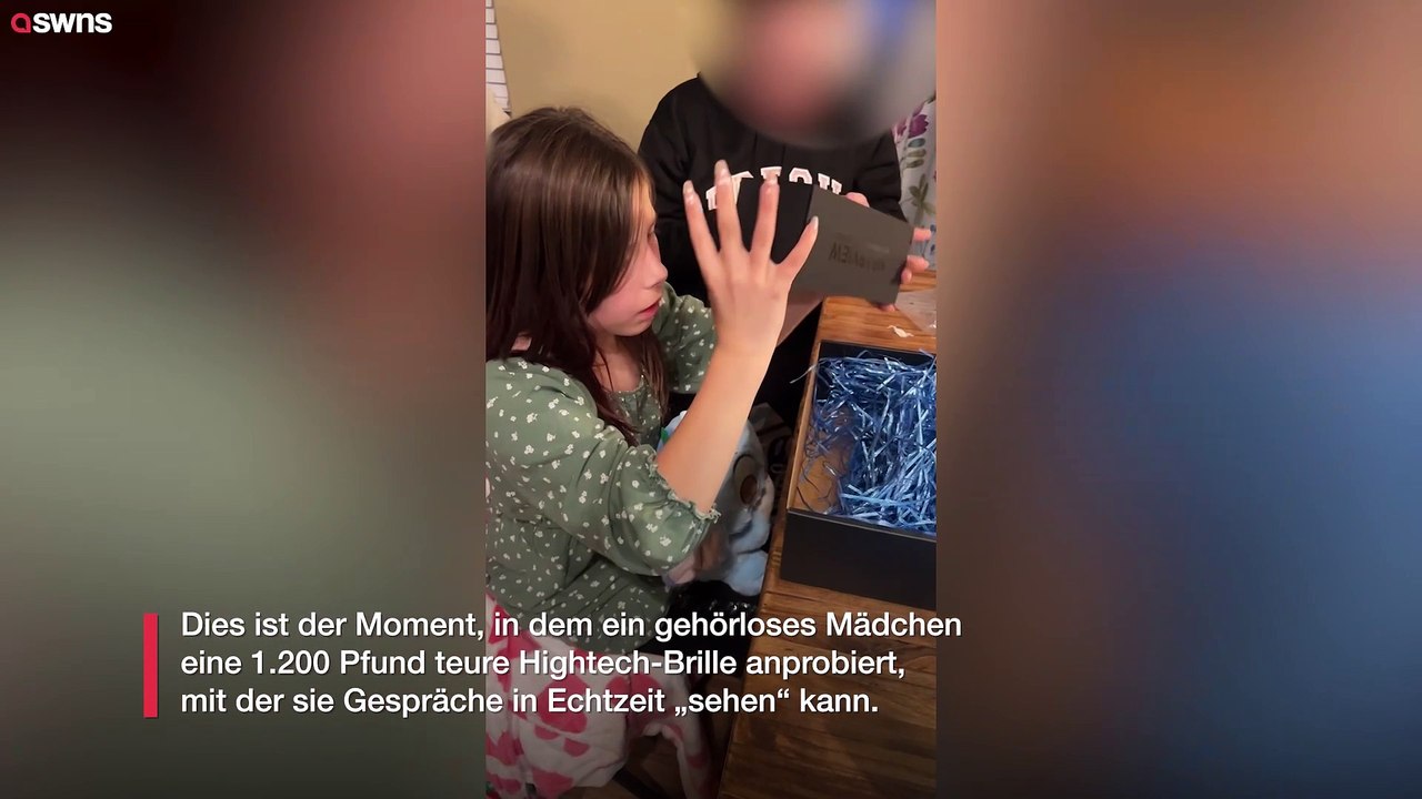 Taubemädchen probiert Untertitelbrillen aus, die es ihr ermöglichen, Gespräche in Echtzeit zu „sehen”