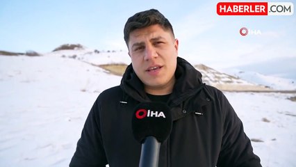 Muş'ta Kırağı Görüntüsü Pamuk Tarlasını Andırıyor