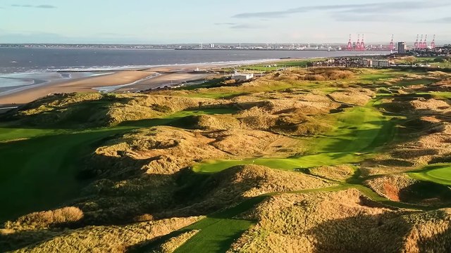 Let's Take A Look At Some Top UK And Ireland Golf Courses