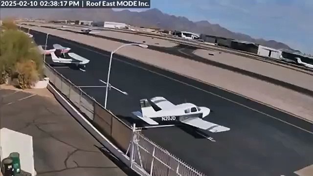 Video: Motley Crue singer Vince Neil’s private jet crashes into plane killing pilot in Arizona