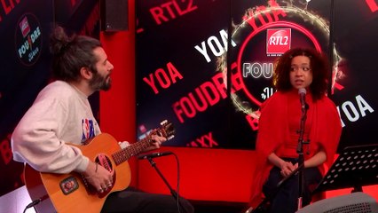 Yoa et Waxx interprètent "Messy" en live dans Foudre