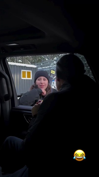 Meghan et Harry lors des Invictus Games 2025 au Canada, la duchesse révèle parler un petit peu français.