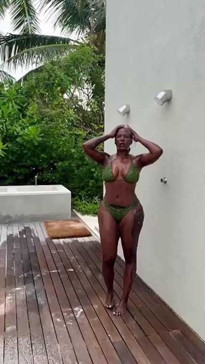 Découvrez cette vidéo très hot de Tiwa Savage en bikini
