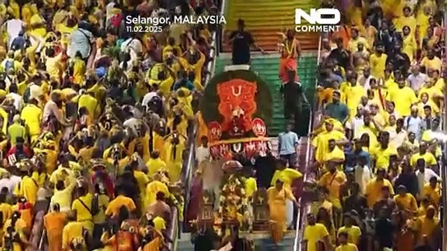 Hundreds of thousands of worshippers gather in Malaysia for Thaipusam festival