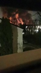 Fiamme e fumo allo stabilimento Inalca a Reggio Emilia: il video
