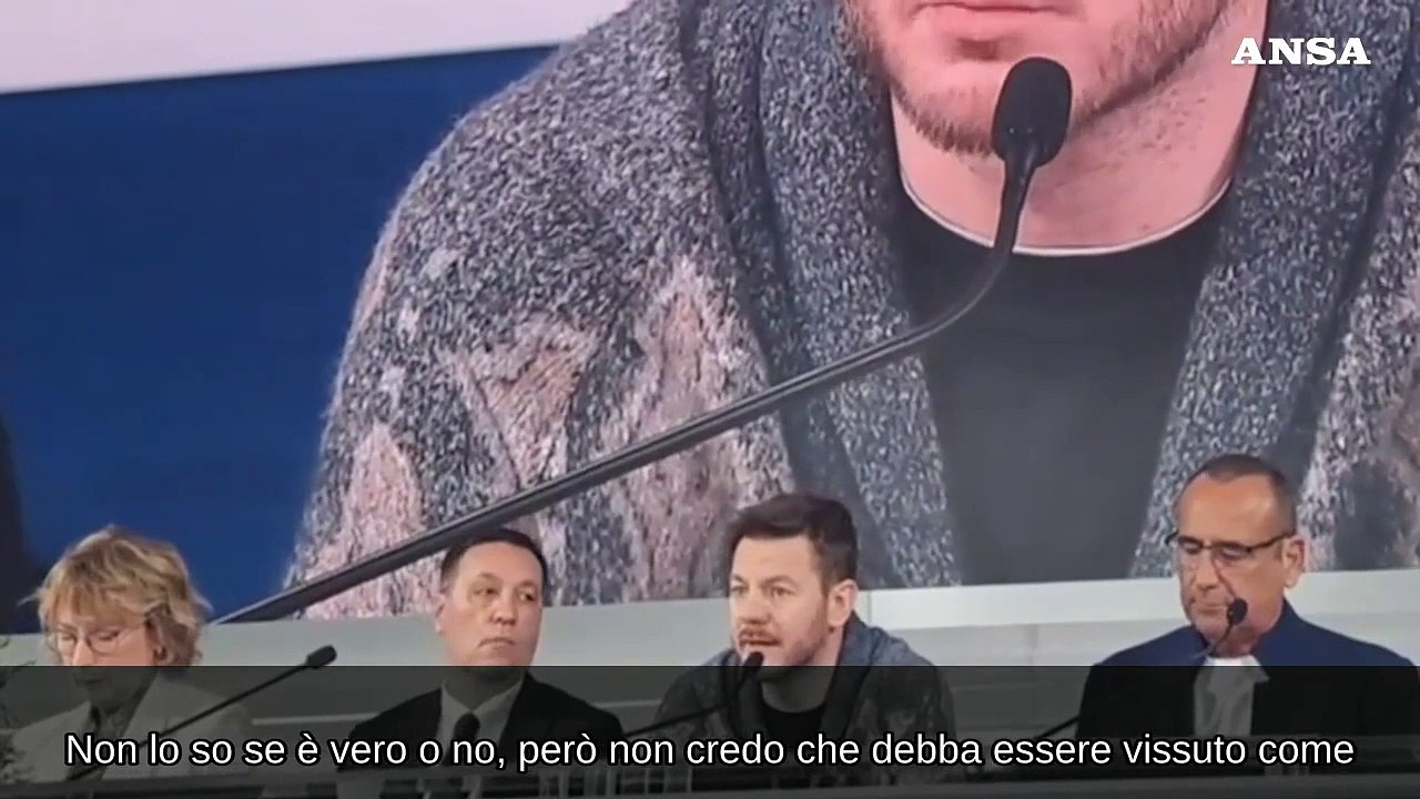 Cattelan e Conti, in conferenza stampa: «No, il DopoFestival non sarà un tribunale». Quindi Fedez è atteso...