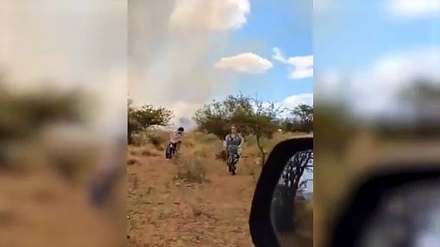 Productores, bomberos y voluntarios se sumaron al combate del fuego que está afectando terrenos de pastura y cultivos