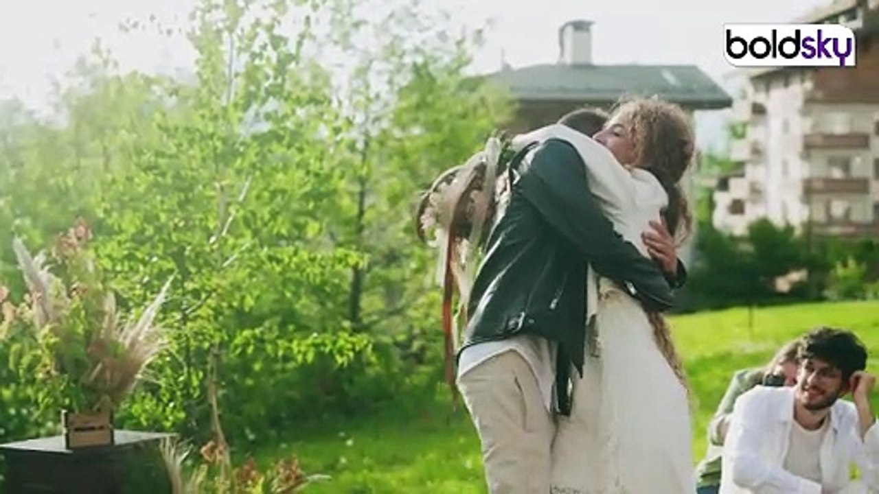 Hug Day 2025 Wishes: Whatsapp Status,Facebook Status,Quotes, Shorts,Massage | Boldsky