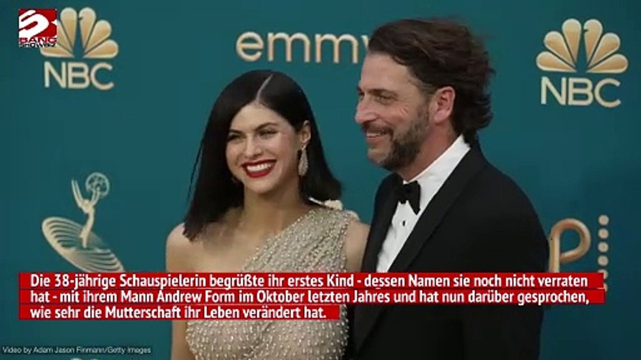 Alexandra Daddario: Das Mamasein hat ihr Leben verändert